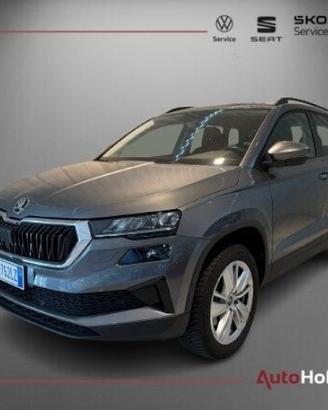 SKODA Karoq 2.0 TDI DSG Selection LED ACC Camera T
