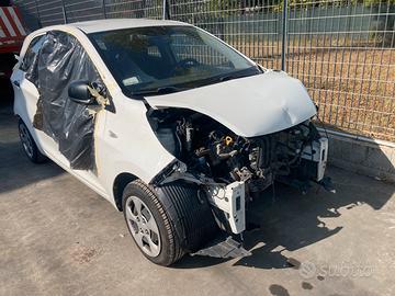 Kia picanto 2011/2017 ricambi usati