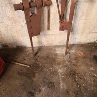 Morsa da fabbro antica