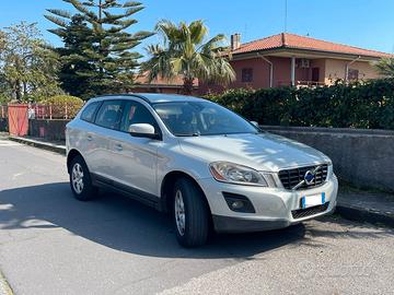 VOLVO XC60 2.4 DIESEL 175CV