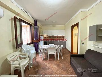 Casa, Campofelice di Roccella.