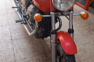 Vendita Moto Guzzi V35 del 1981