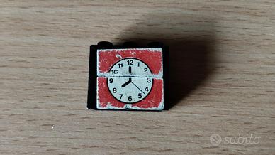 LEGO set 379 - stazione bus - orologio