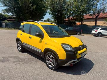 Fiat Panda Cross 4x4 benzina