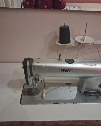 macchina per cucire professionale 