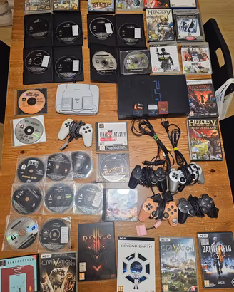 Maxi lotto di retrogaming più console