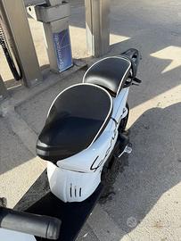 Aprilia Scarabeo 50cc