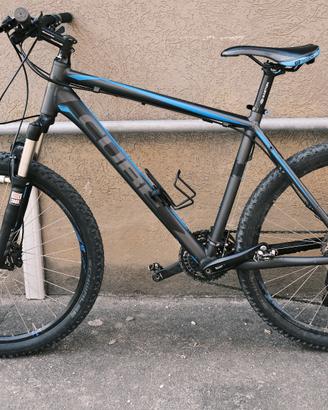 MTB Cube Acid