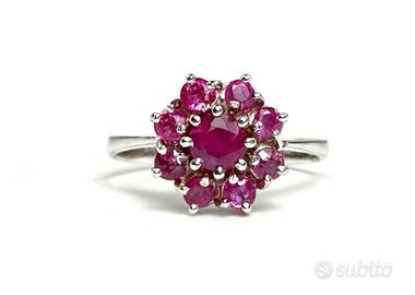 Anello Fiore di Rubini