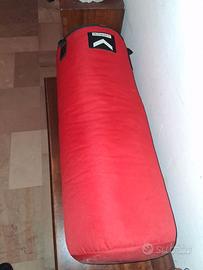 Sacco da Boxe+Guantoni e gancio da soffitto