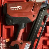 Spara chiodi a gas HILTI