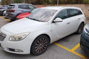 Opel Insignia Sports Tourer Cosmo 160 cv