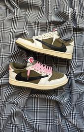Nike x Travis Scott – colorazione olive