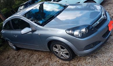 Astra III GTC 1.6 Enjoy 115cv Berlina, 3 porte