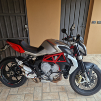 Mv agusta brutale 800