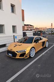 aaudi r8 performance