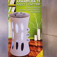 Lampada contro le mosche