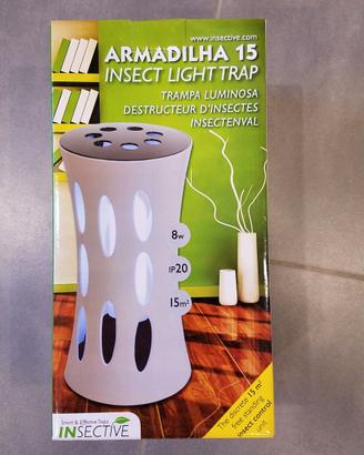Lampada contro le mosche