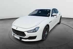 Maserati Ghibli 3.0 V6 250cv auto