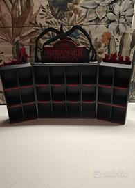 espositore stranger things 