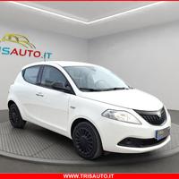 LANCIA Ypsilon 1.0 Hybrid Silver NEOPATENTATI
