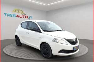 LANCIA Ypsilon 1.0 Hybrid Silver NEOPATENTATI
