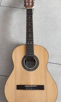 🎸 Chitarra classica Admira Alba 3/4