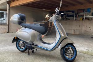 Vespa Primavera Elettrica 70 come nuova