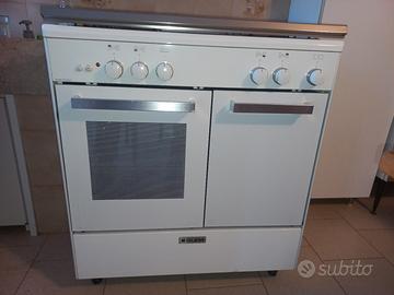  cucina quattro fuochi bianca