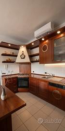 cucina angolare in legno 