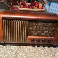Radio d’epoca  Magnadyne S 109 vintage antica