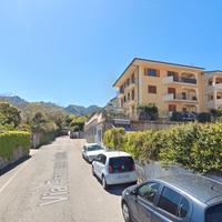 Garage di 30 mq con ingresso autonomo su strada