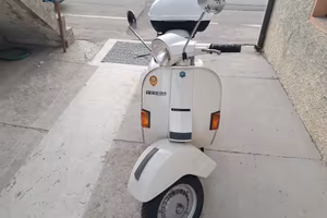 Vespa  PX150 E anno 1985