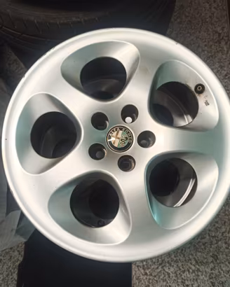 CERCHI ALFA ROMEO 16'' 147/156/GT