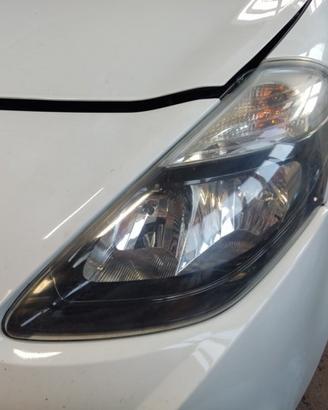 Proiettore sinistro RENAULT CLIO del 2011