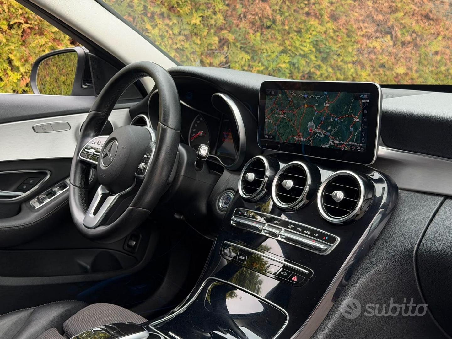 Mercedes-Benz C-Class 2019 photo 5