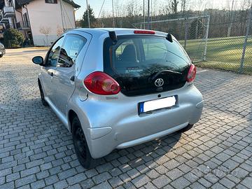 Toyota Aygo 1.0 12V vvt 5 Porte Benzina ok Neopate
