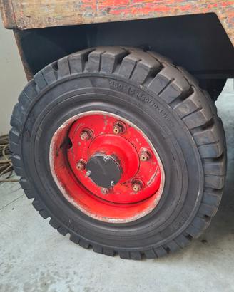 carrello elevatore OM Mod. E 70 N