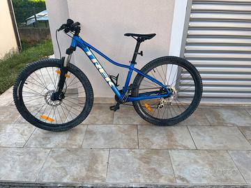 Trek marlin 6 “S”
