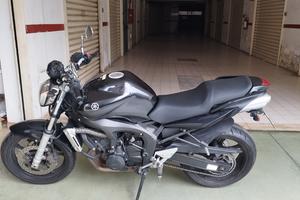 Yamaha fz 6 black edition