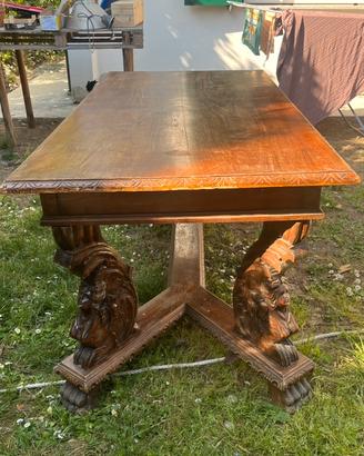 Tavolo in legno