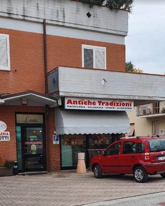 Gastronomia Attrezzata - Pianello Vallesina (AN)