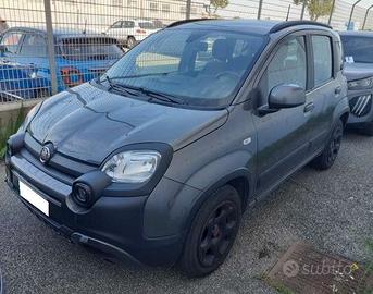 FIAT PANDA 1.0 HYBRID CROSS - NEOPATENTE