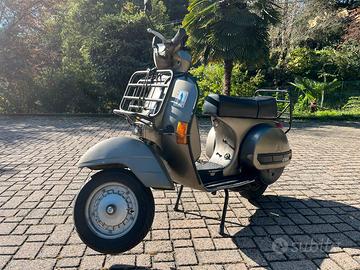 Vespa P200e