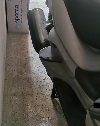 scooter Beverly 500