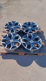  4 cerchi in lega R17 4fori 
