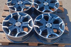  4 cerchi in lega R17 4fori 