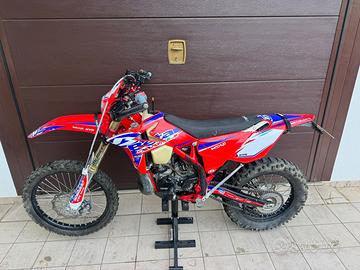 Beta 300 RR showa fmf