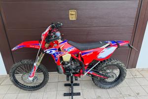 Beta 300 RR showa fmf