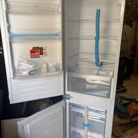 Frigo da incasso hotpoint Ariston